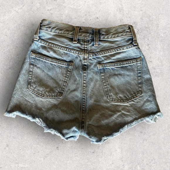 J. Galt Denim High-Waisted Zipper Comfortable. Great Condition! No Callouts. - Picture 2 of 7